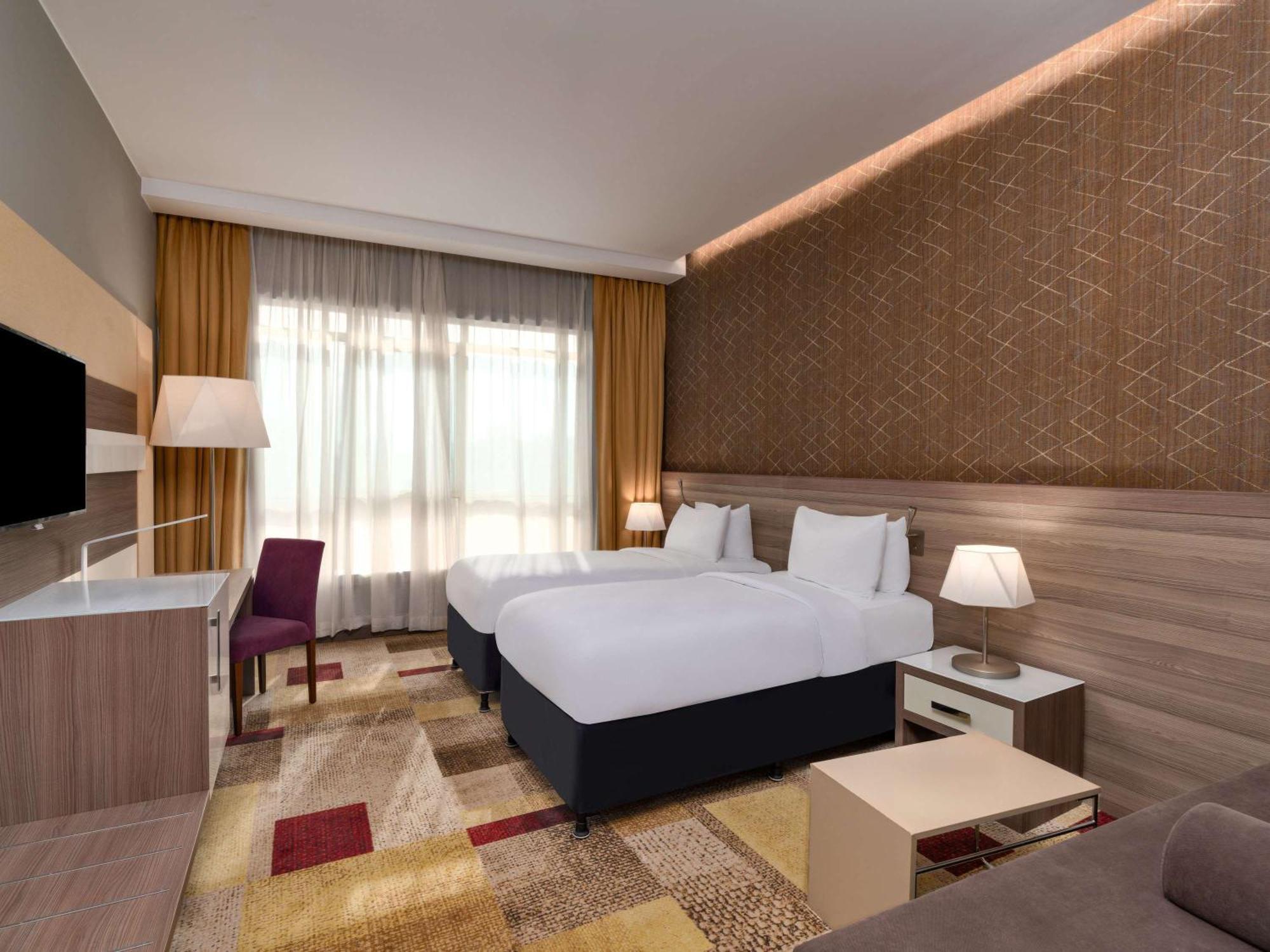 Mercure Makkah Aziziah مكة المظهر الخارجي الصورة