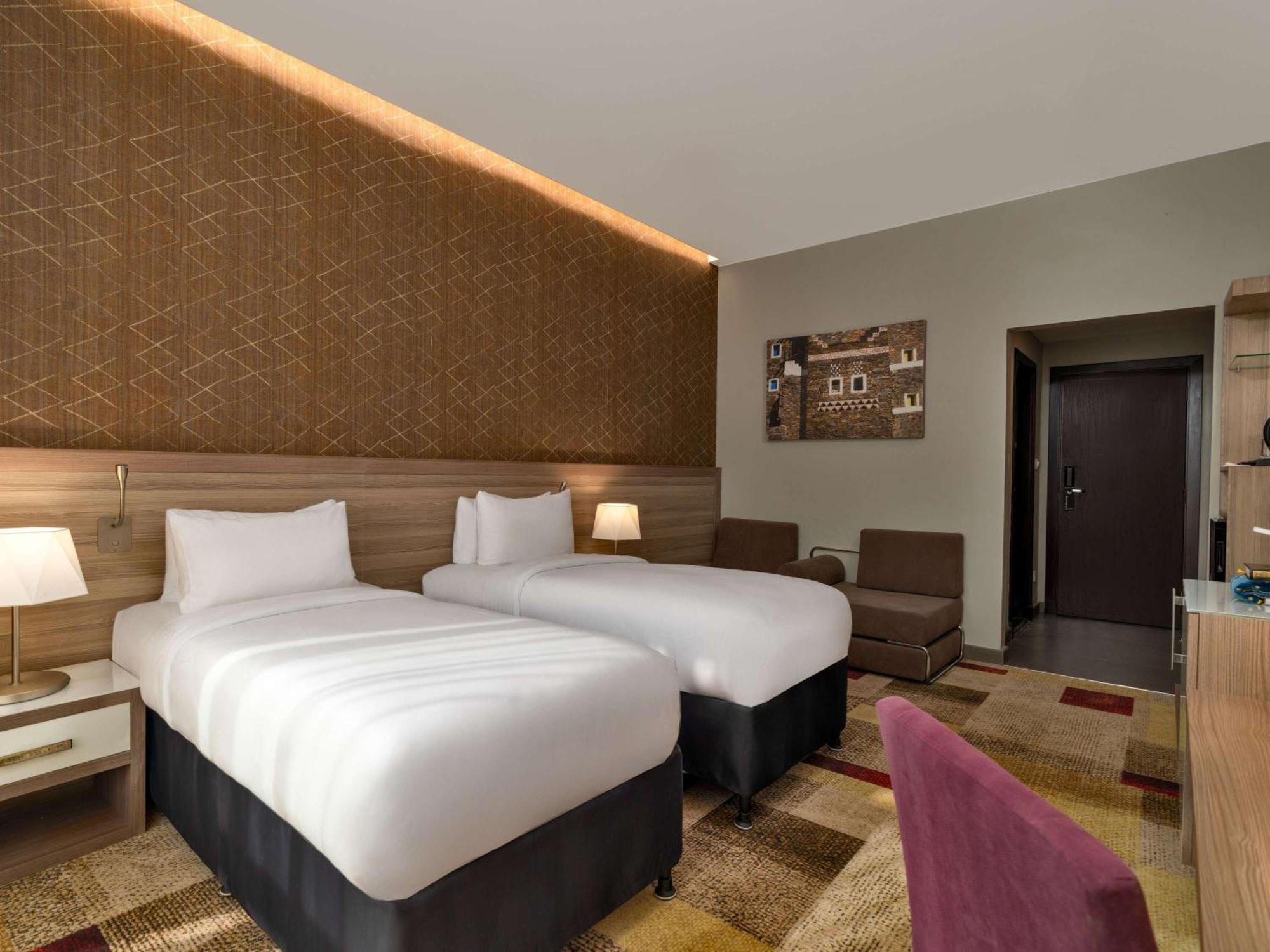 Mercure Makkah Aziziah مكة المظهر الخارجي الصورة