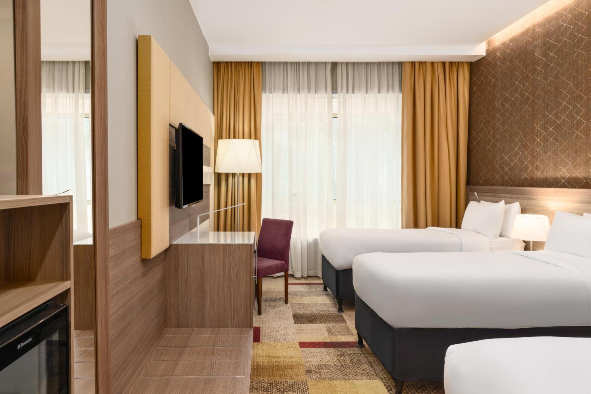 Mercure Makkah Aziziah مكة المظهر الخارجي الصورة