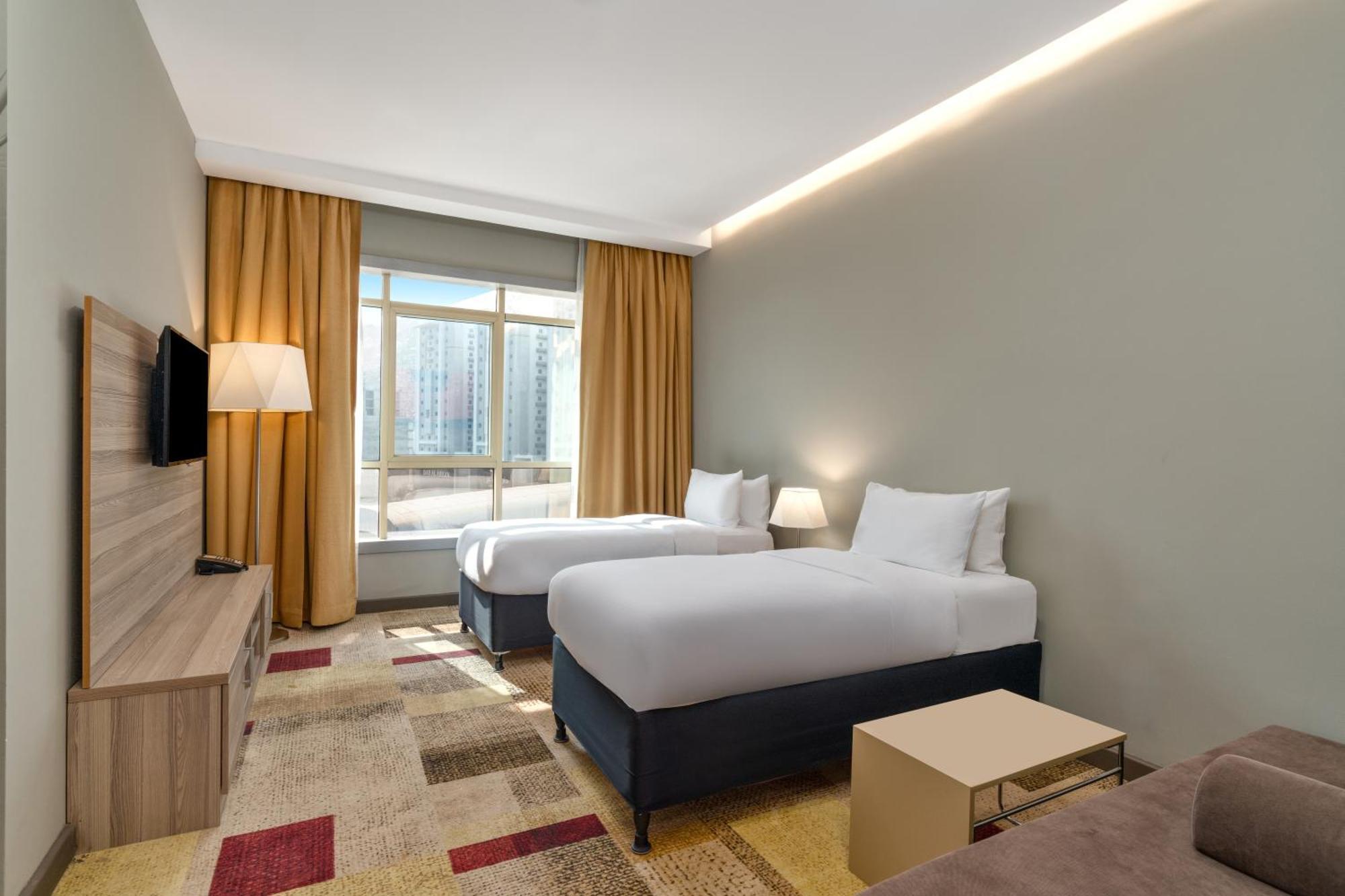 Mercure Makkah Aziziah مكة المظهر الخارجي الصورة